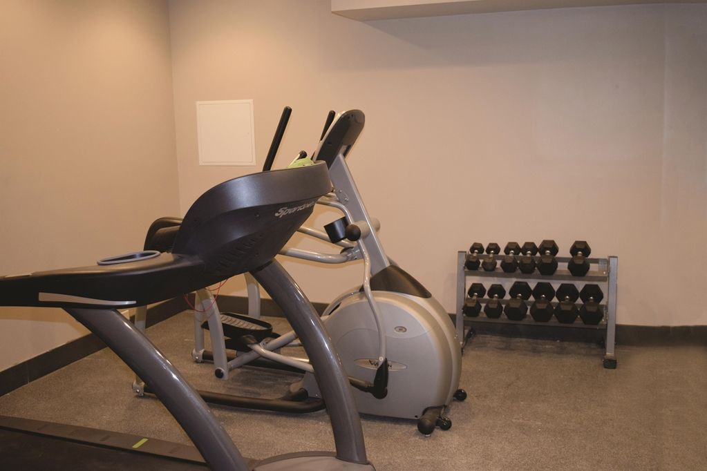 La Quinta By Wyndham Brooklyn East Hotel New York City Facilities photo